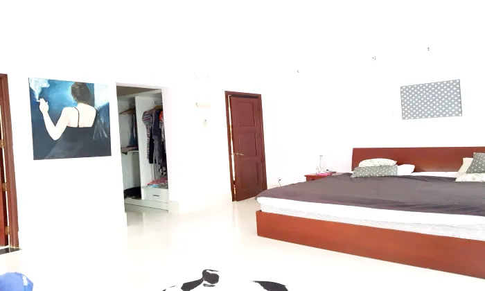 Big Garden Lakeview Villas For Rent in District 9 Ho Chi Minh City 644sqm 2,200 USD/month