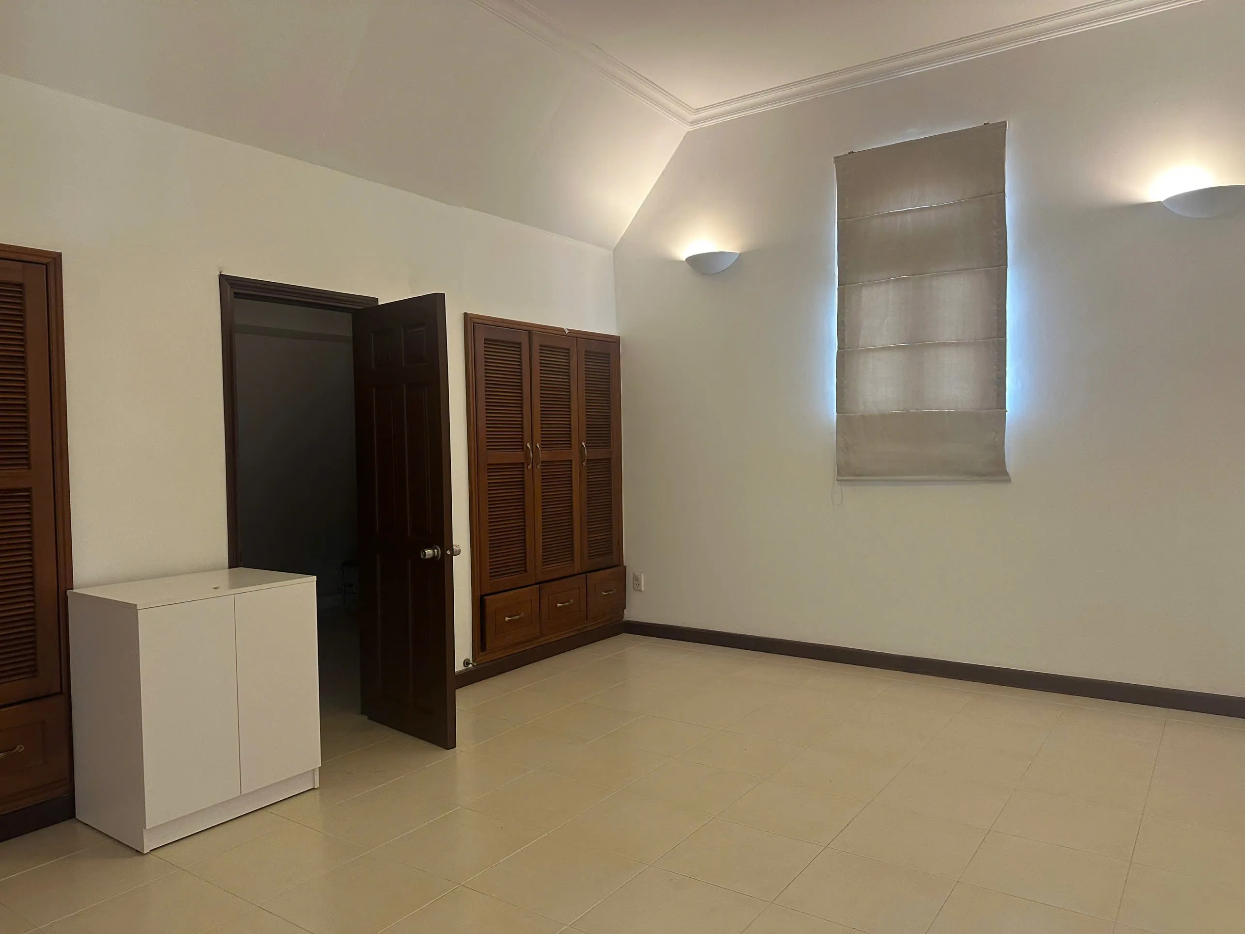 So Good Conditions Villa For Rent in Compound Thao Dien 1 HCMC 700sqm 5,500 USD/month