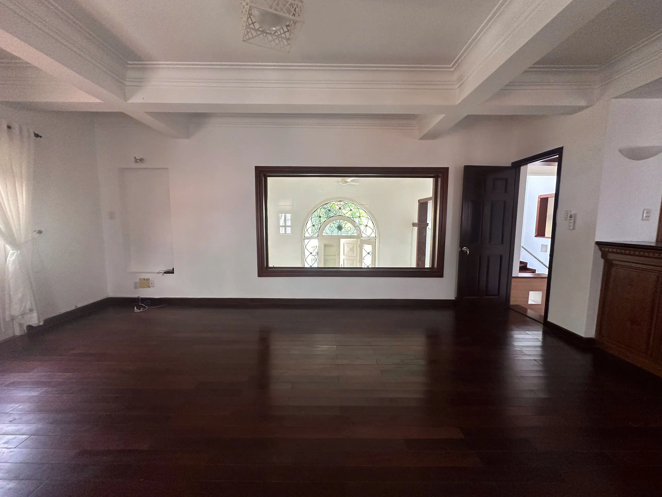 So Good Conditions Villa For Rent in Compound Thao Dien 1 HCMC 700sqm 5,500 USD/month