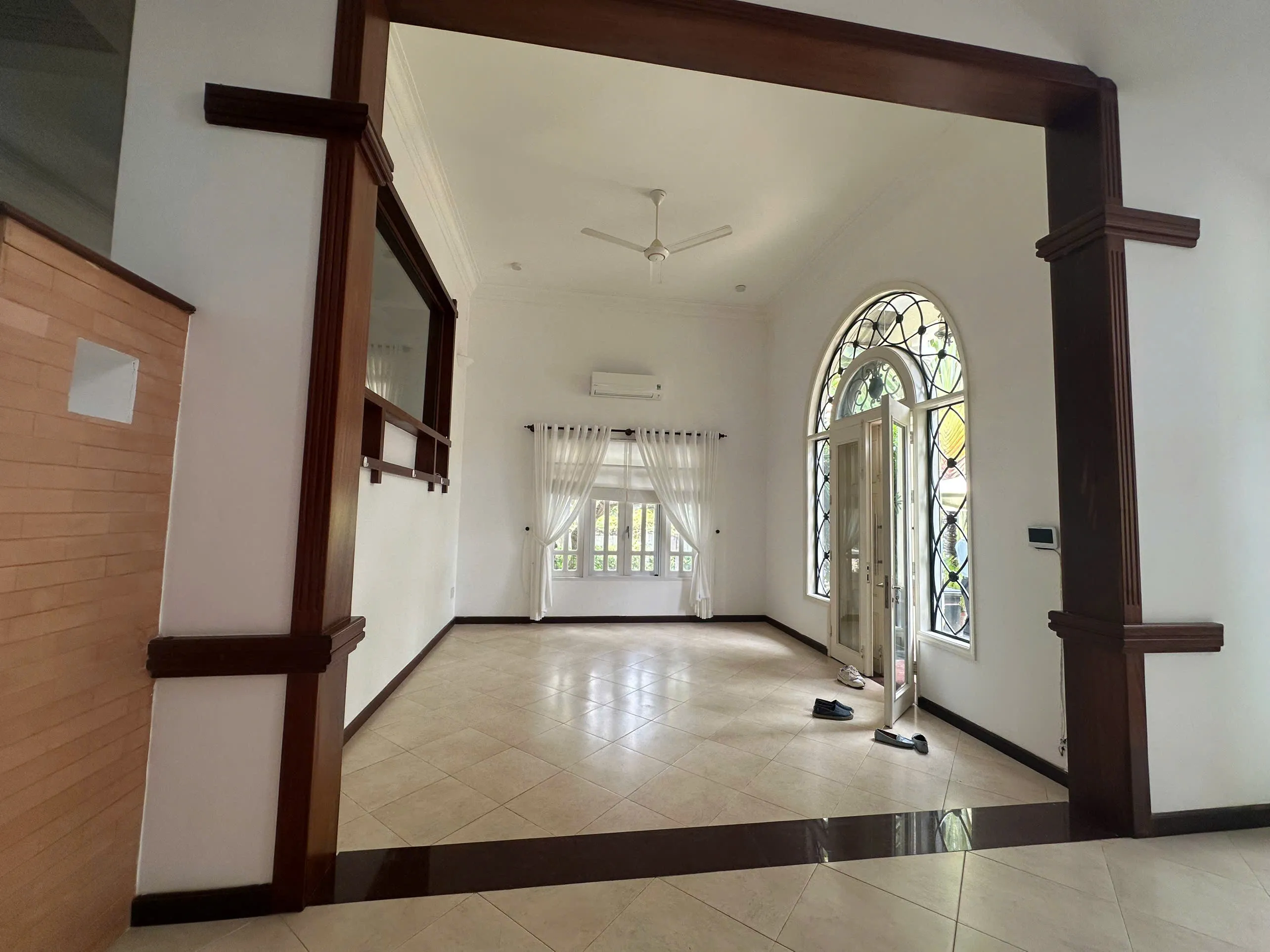 So Good Conditions Villa For Rent in Compound Thao Dien 1 HCMC 700sqm 5,500 USD/month