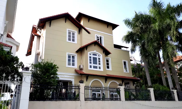 Big Pool Villa For Rent in Eden Compound Nguyen Van Huong Thao Dien HCM 650sqm 6,000 USD/month