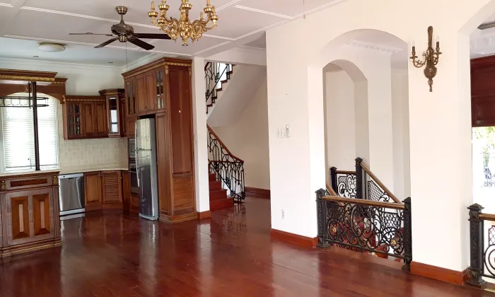 Big Pool Villa For Rent in Eden Compound Nguyen Van Huong Thao Dien HCM 650sqm 6,000 USD/month
