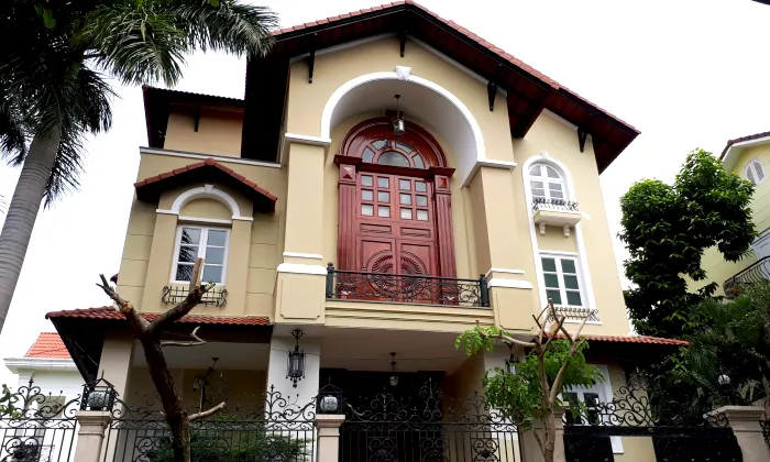 Big Pool Villa For Rent in Eden Compound Nguyen Van Huong Thao Dien HCM 650sqm 6,000 USD/month