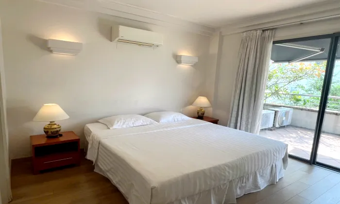 So Big Balcony 02 Bedroom Serviced Apartment in District 3 For Rent HCM 140sqm 1,400 USD/month