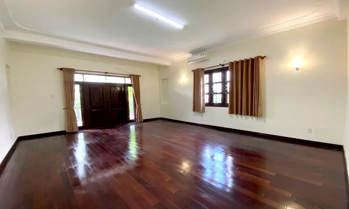 Nice Renovated Villa For Rent in 188 Nguyen Van Huong Street Thao Dien HCM 500sqm 2,800 USD/month