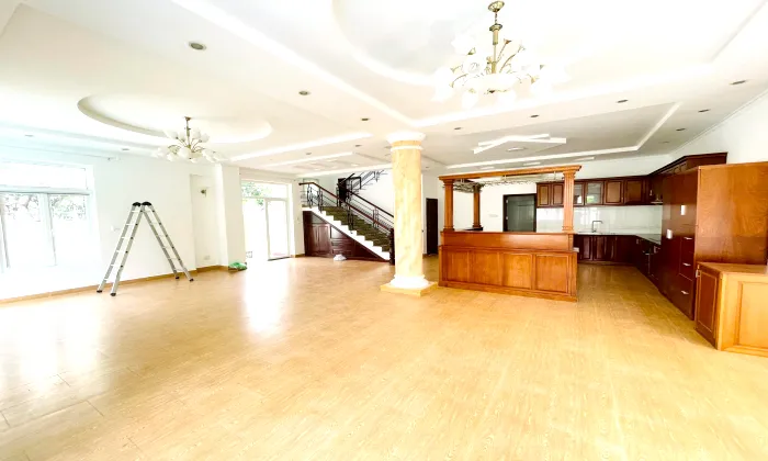 Nice Pool Garden Villa For Rent in 216 Nguyen Van Huong Thao Dien HCM 700sqm 4,000 USD/month