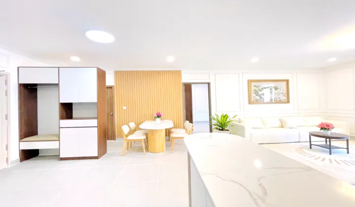 Spacious 03 Bedroom Sunny Serviced Apartment For Rent in Thao Dien HCMC 120sqm 1,400 USD/month