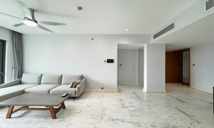 Nice Furniture and Good Rent Gateway Thao Dien Thu Duc City HCMC 90sqm 1,400 USD/month