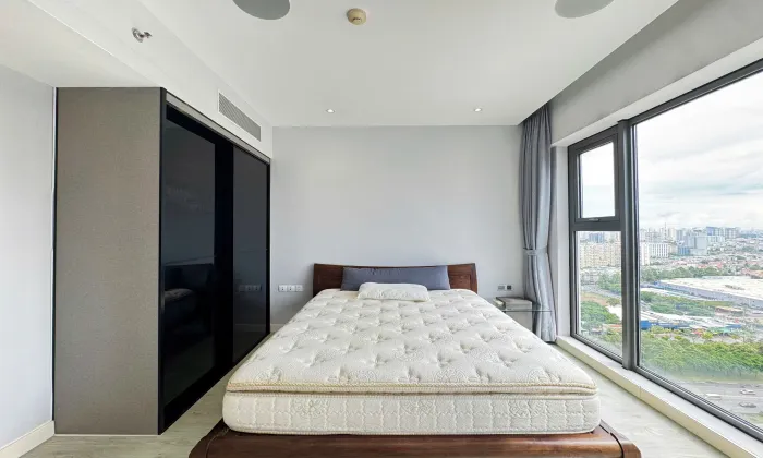 Nice Furniture and Good Rent Gateway Thao Dien Thu Duc City HCMC 90sqm 1,400 USD/month