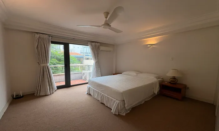 Cozy Home Big Size 03 Bedroom Apartment For Rent in District 3 HCMC 150sqm 1,500 USD/month