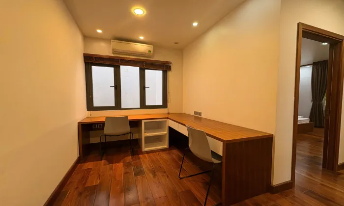 Amazing Designed Penthouse P&H Serviced Apartment For Rent in HCMC 150sqm 1,000 USD/month