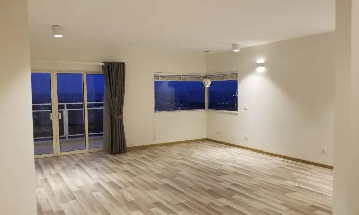 Duplex Partly Furnished River Garden Apartment For Rent Thao Dien HCM 280sqm 3,500 USD/month