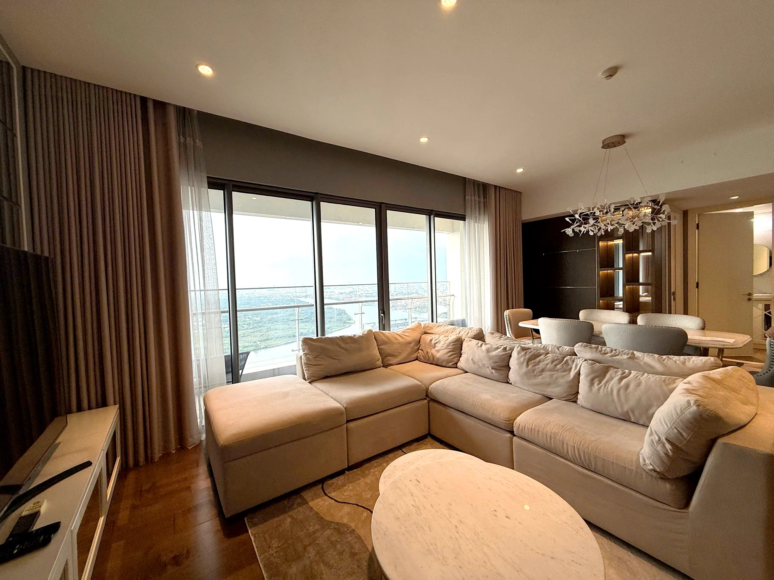 Super Modern Home For Rent in Gateway Thao Dien HCMC 123sqm 3,000 USD/month
