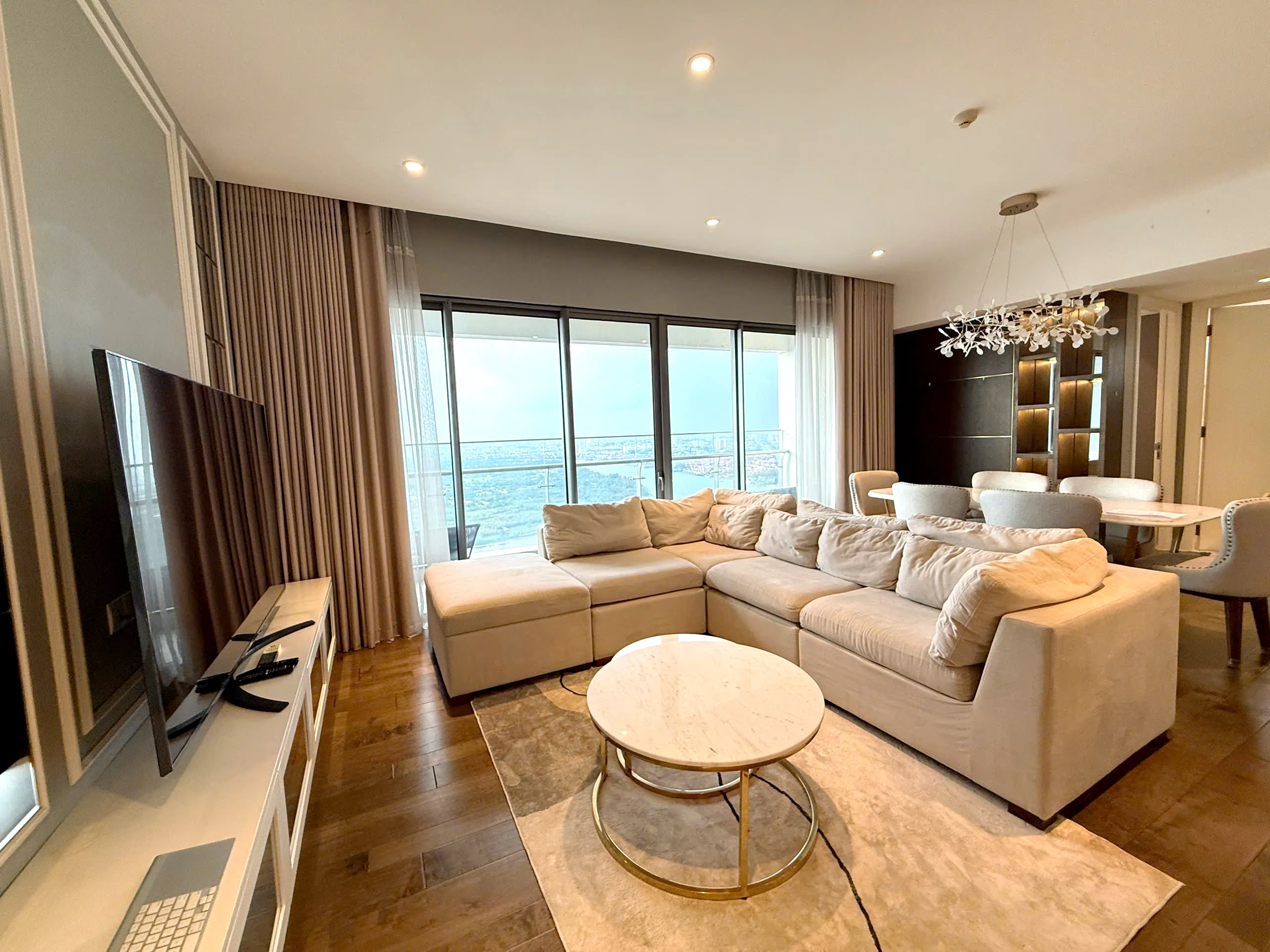 Super Modern Home For Rent in Gateway Thao Dien HCMC 123sqm 3,000 USD/month