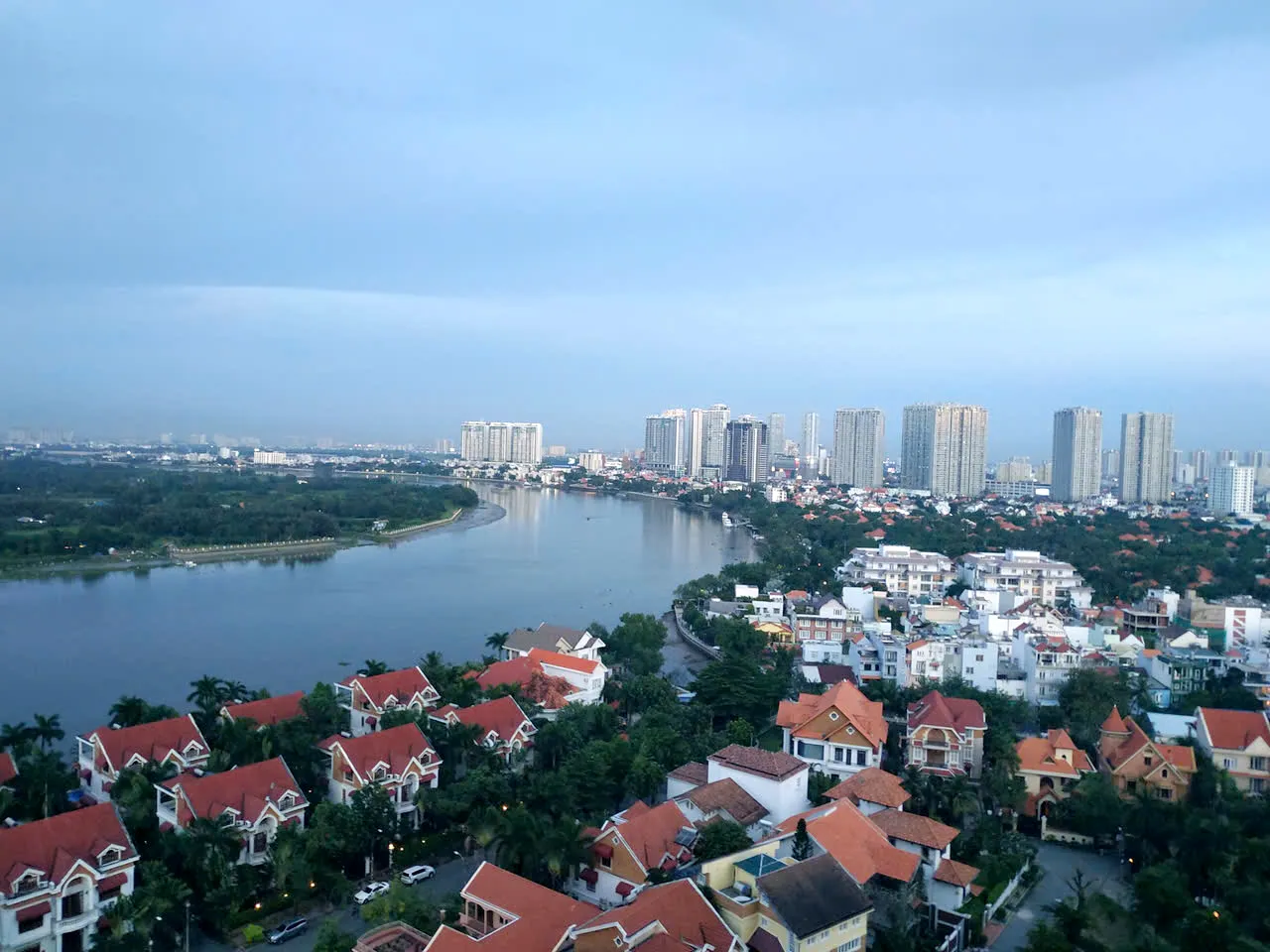 Unfurnished D Edge Apartment For Rent in Thao Dien HCMC 145sqm 3,000 USD/month