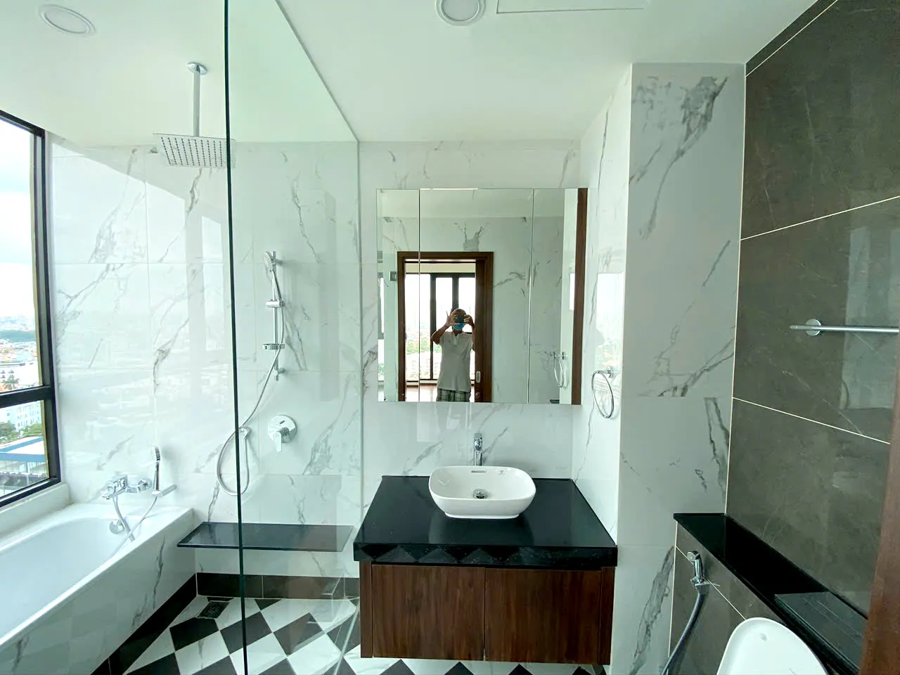 Unfurnished D Edge Apartment For Rent in Thao Dien HCMC 145sqm 3,000 USD/month