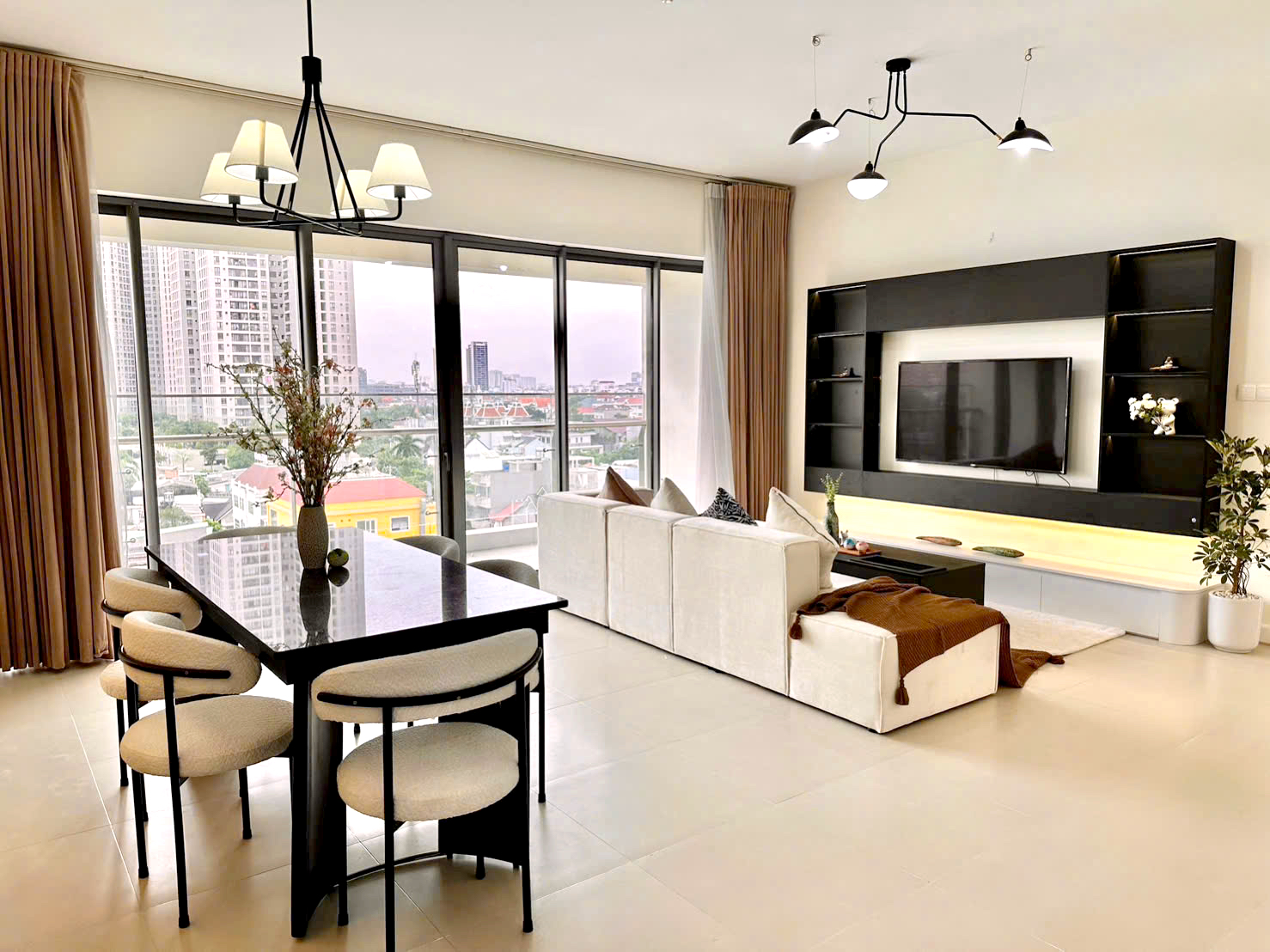 Four Bedroom New Renovation Apartment for rent in Gateway Thao Dien HCM