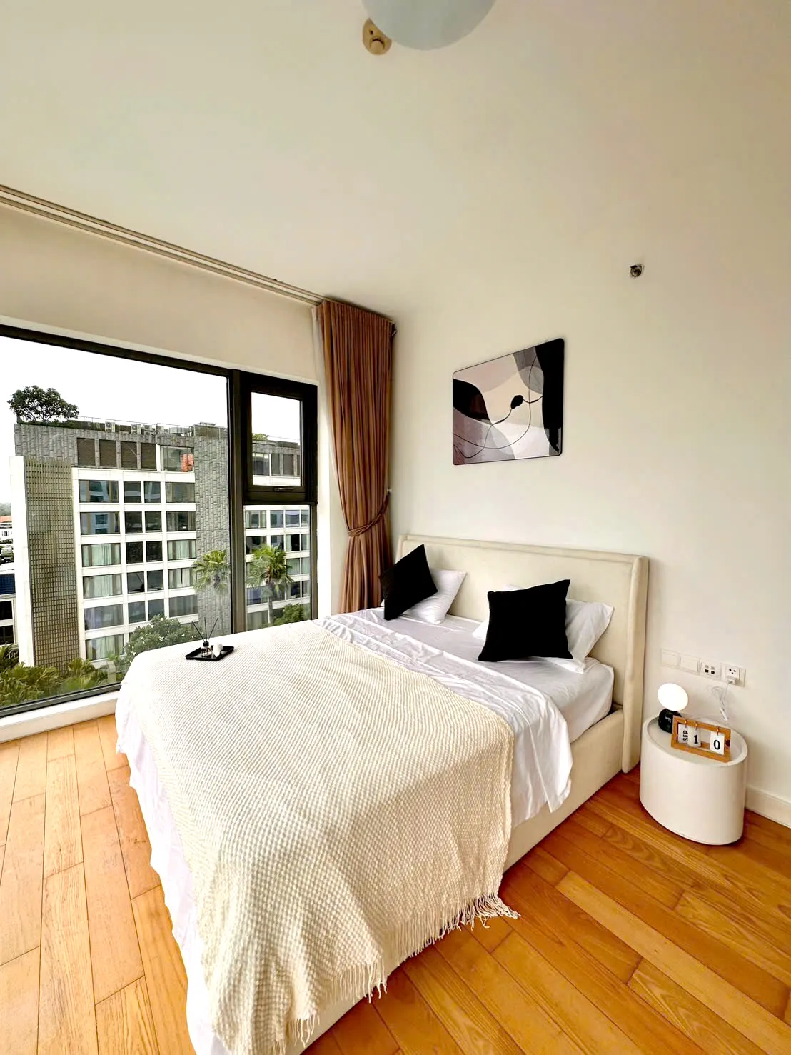 Four Bedroom New Renovation Apartment for rent in Gateway Thao Dien HCM 143sqm 3,500 USD/month