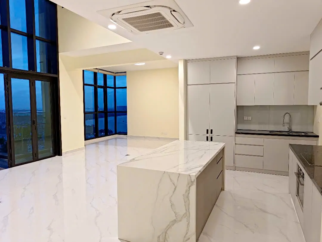 Duplex  335SQM Feliz En Vista Apartment For Rent in Ho Chi Minh City 4,500 USD/month