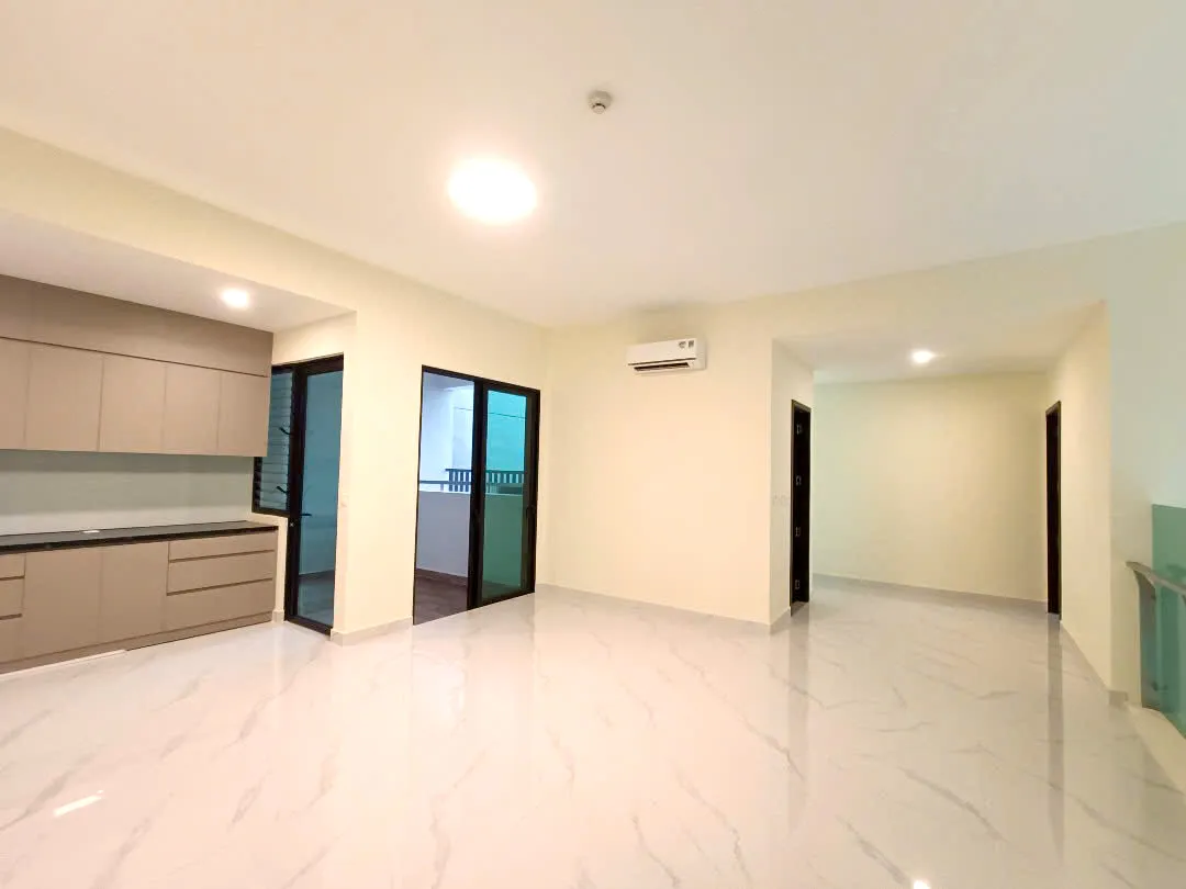 Duplex  335SQM Feliz En Vista Apartment For Rent in Ho Chi Minh City 4,500 USD/month