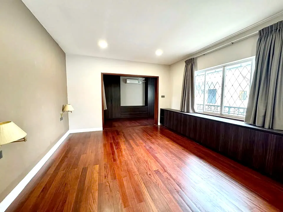 Nice Pool Villa For Rent in Tran Nao Street ABC Compound HCMC 500sqm 5,000 USD/month