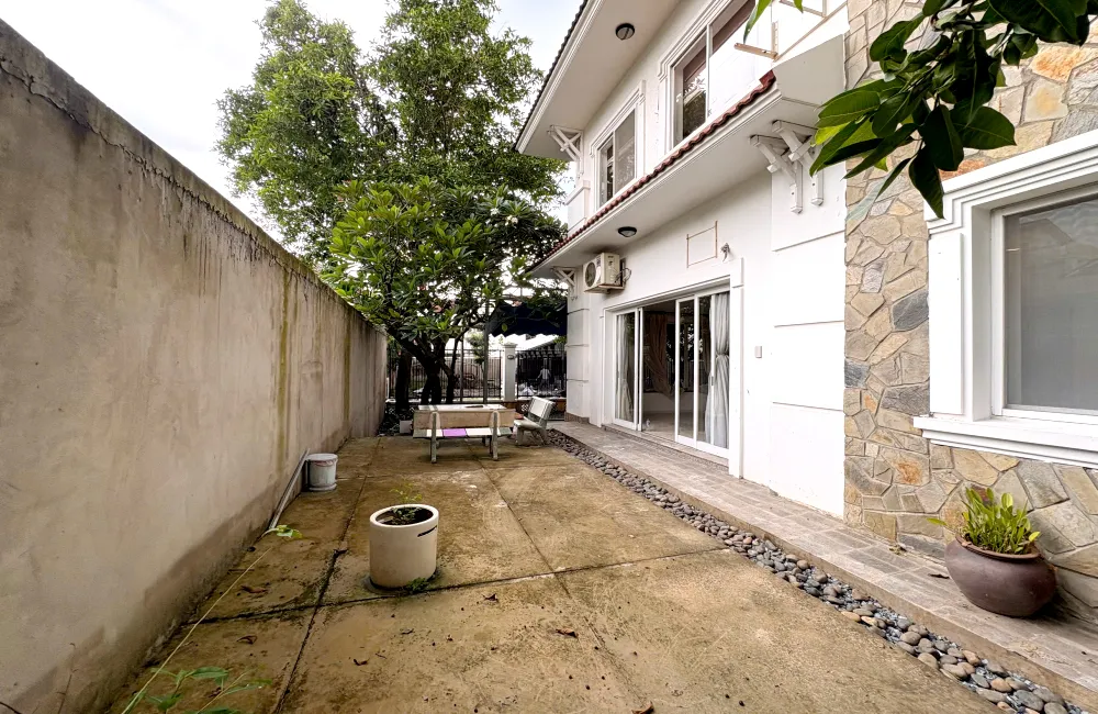 New Renovation 5 Bedroom Villa For Rent in Tran Nao Thu Thiem HCMC 500sqm 3,500 USD/month