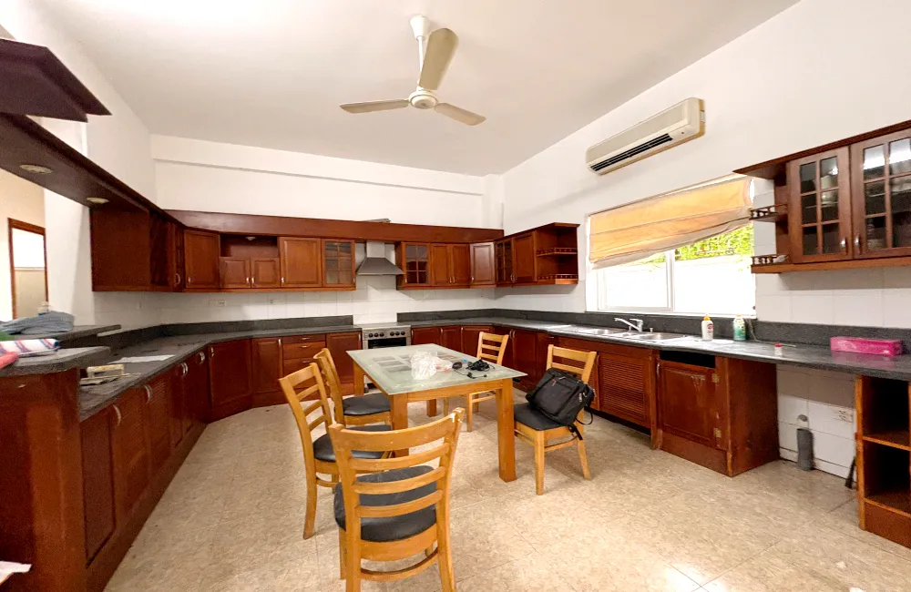 New Renovation 5 Bedroom Villa For Rent in Tran Nao Thu Thiem HCMC 500sqm 3,500 USD/month