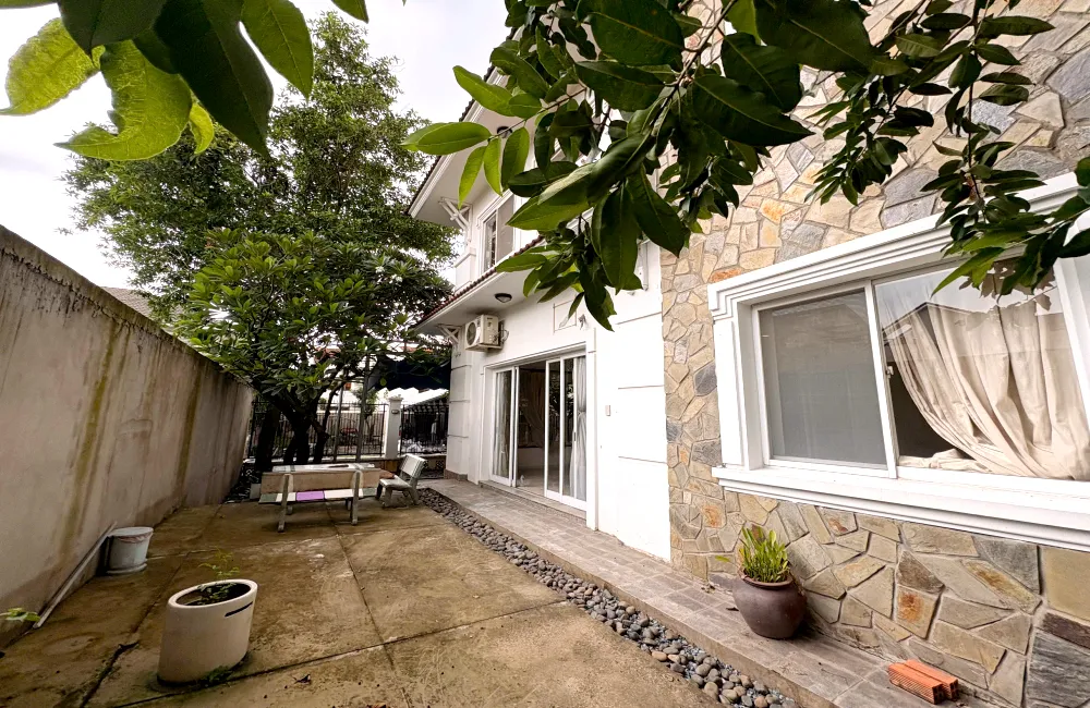 New Renovation 5 Bedroom Villa For Rent in Tran Nao Thu Thiem HCMC 500sqm 3,500 USD/month