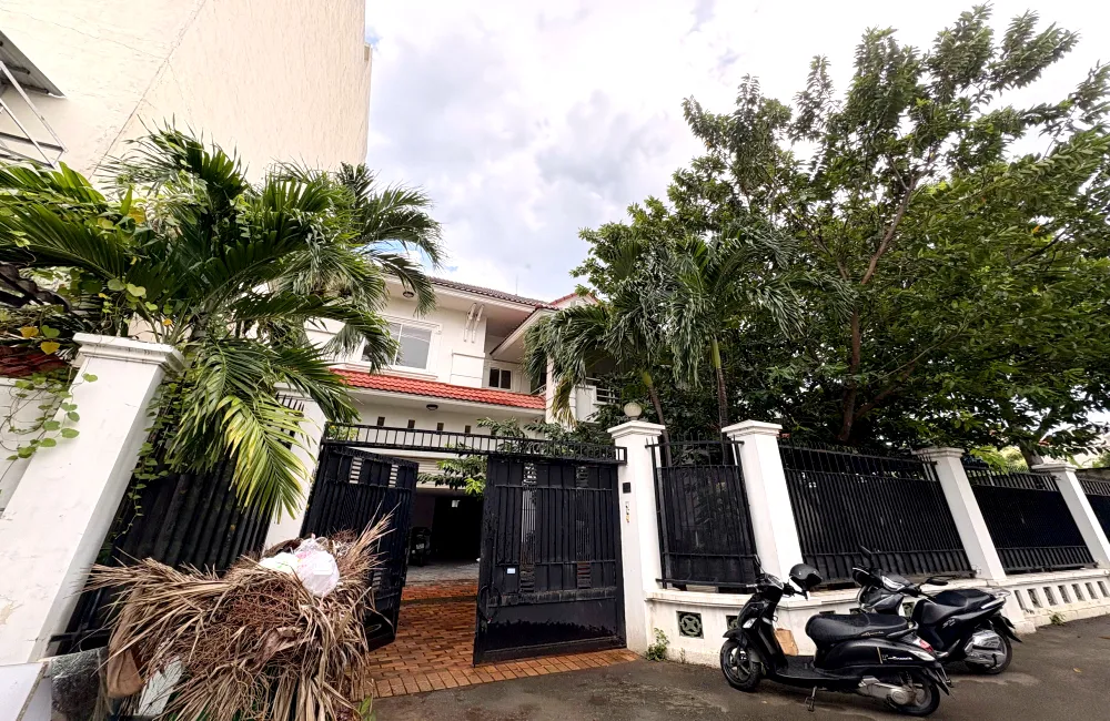 New Renovation 5 Bedroom Villa For Rent in Tran Nao Thu Thiem HCMC 500sqm 3,500 USD/month