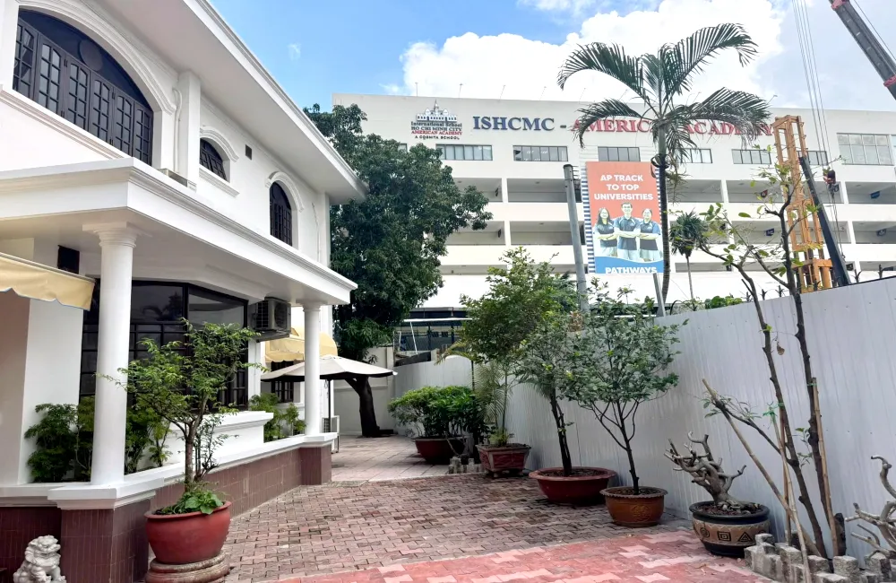 Spacious Garden and Pool Villa For Rent in Vo Truong Toan Street Ho Chi Minh city 700sqm 5,000 USD/month