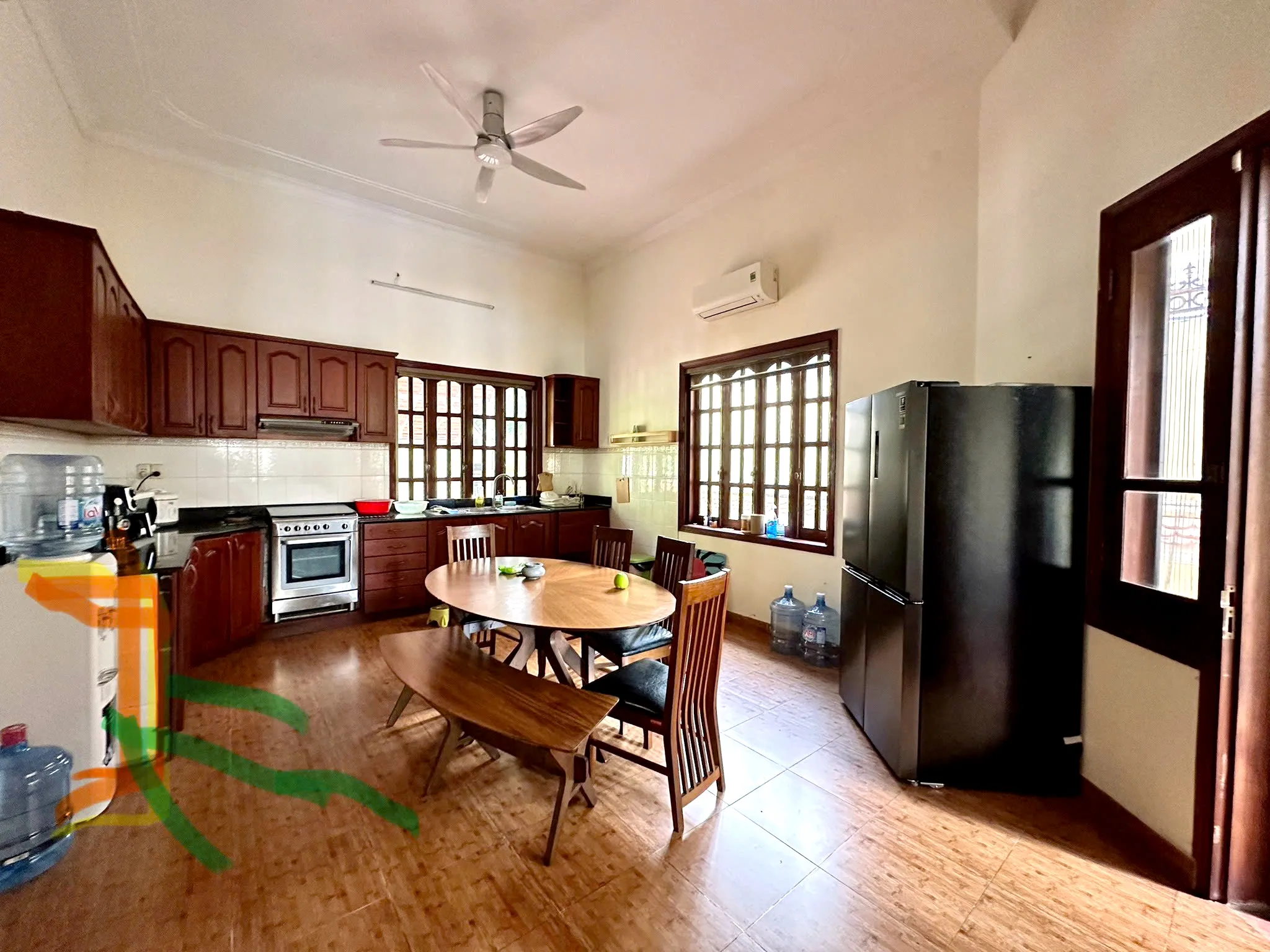 Big Villa For Rent in 215 Nguyen Van Huong Street Thao Dien HCMC 700sqm 5,000 USD/month