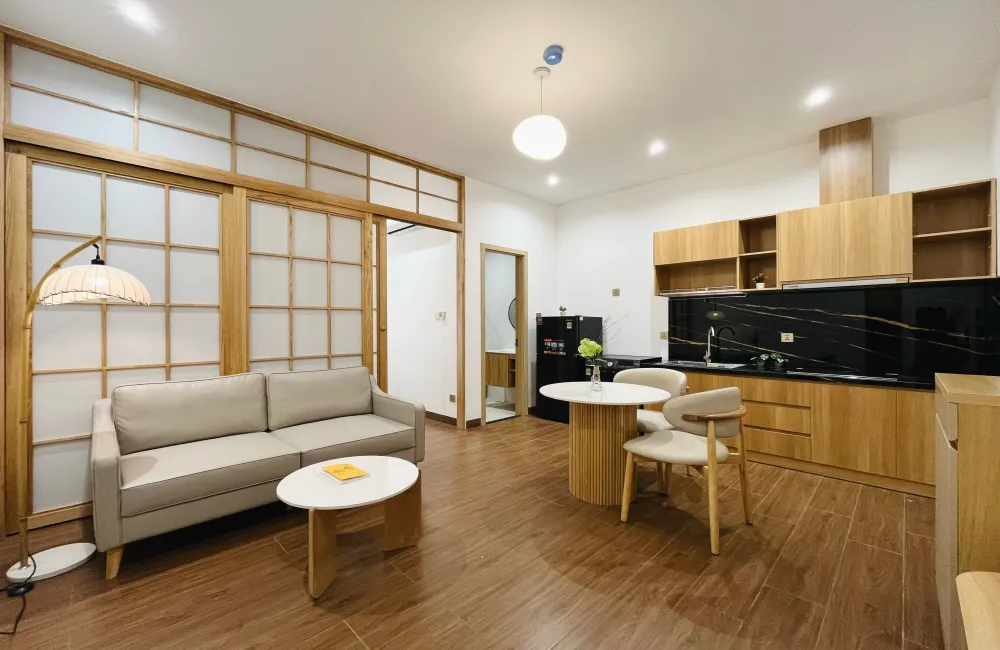 Balcony One Bedroom Apartment in Near Thao Dien Metro For Rent HCMC 50sqm 750 USD/month