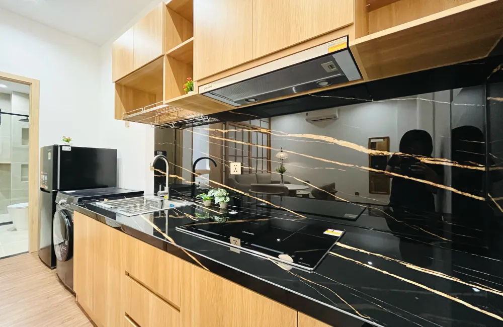 Balcony One Bedroom Apartment in Near Thao Dien Metro For Rent HCMC 50sqm 750 USD/month