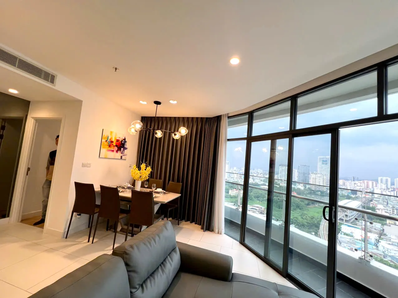 02 Bedroom Apartment Landmark 81 View in City Garden Binh Thanh HCMC 101sqm 1,600 USD/month