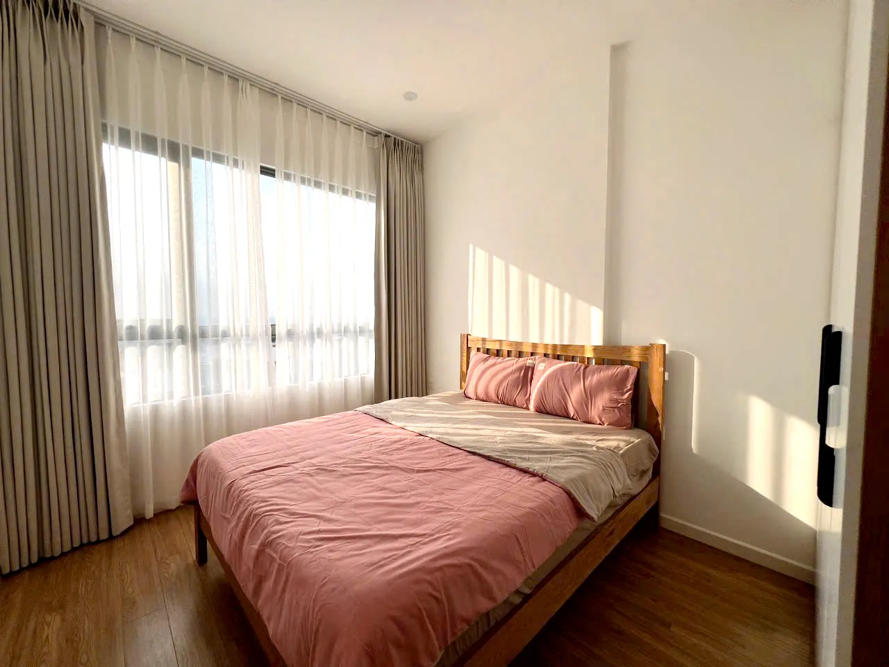 02 Bedroom SPA Apartment For Sale in Masteri An Phu Thao Dien HCMC 70sqm 284,000 USD