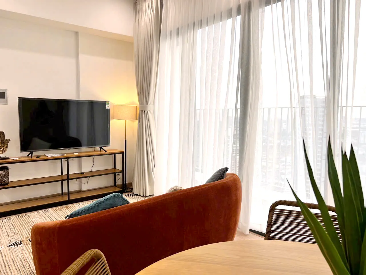 02 Bedroom SPA Apartment For Sale in Masteri An Phu Thao Dien HCMC 70sqm 284,000 USD