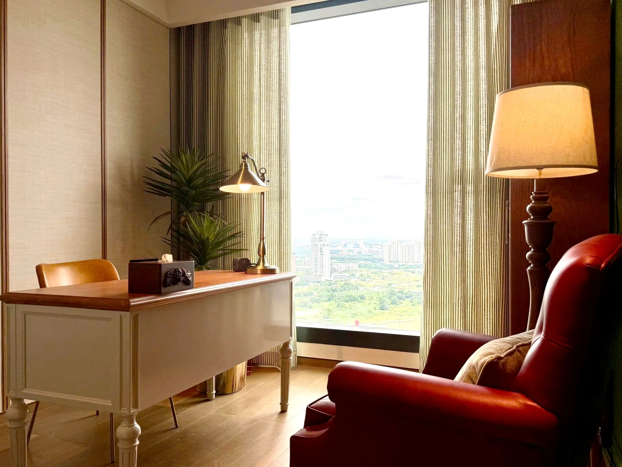 High End 03 Bedrooms Grand Marina Sai Gon Apartment District 1 HCMC 122sqm 7,000 USD/month
