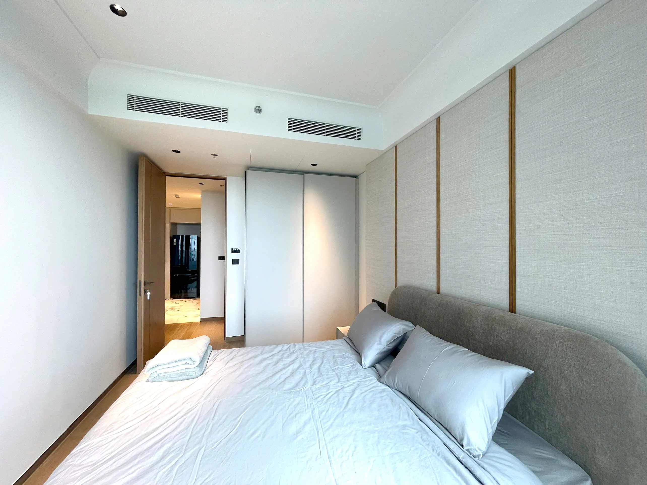 Amazing View 01 Bedroom Grand Marina Sai Gon Apartment District 1 HCMC 58sqm 2,100 USD/month