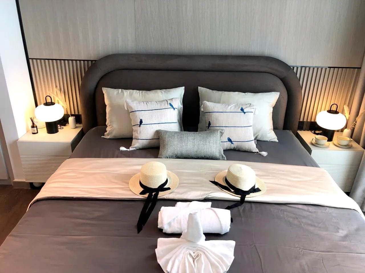 Premium 01 Bedroom Grand Marina Sai Gon Apartment District 1 HCMC 58sqm 1,900 USD/month