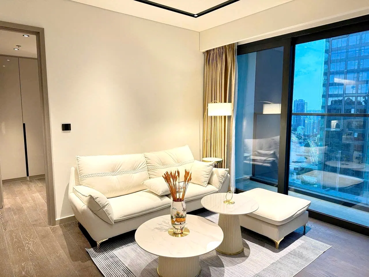 Good Rent 01 Bedroom Grand Marina Sai Gon Apartment District 1 HCMC 58sqm 1,900 USD/month