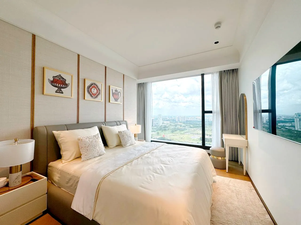 New 01 Bedroom Grand Marina Sai Gon Apartment District 1 HCMC 63sqm 2,250 USD/month