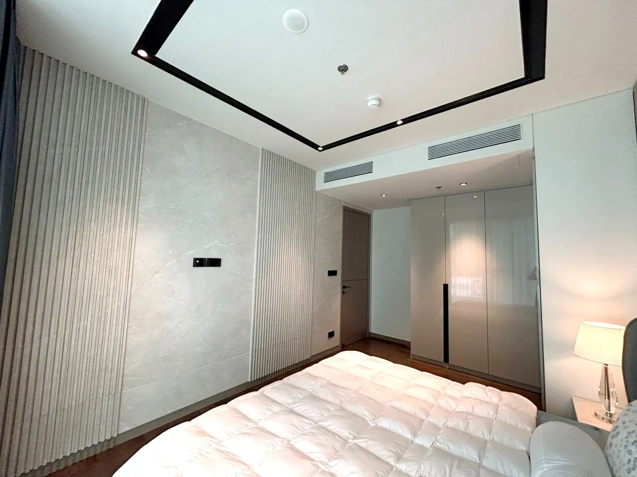 Good Rent 01 Bedroom Grand Marina Sai Gon Apartment District 1 HCMC 58sqm 1,900 USD/month