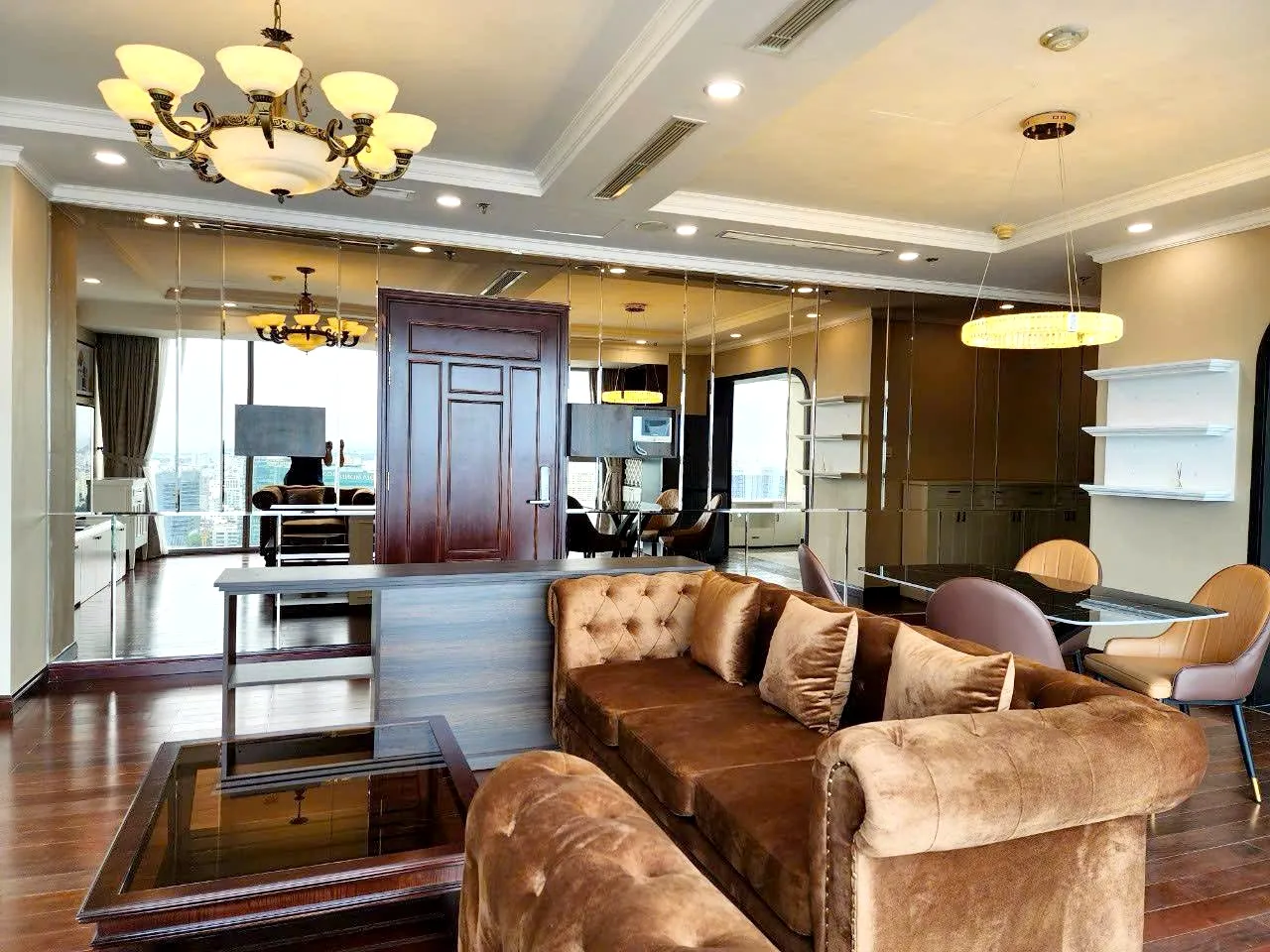 Good Rent 03 Bedroom Vinhomes Dong Khoi Apartment District 1 HCMC 160sqm 2,500 USD/month