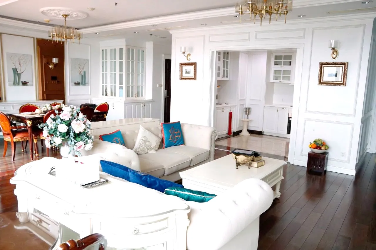 Good Rent 03 Bedroom Vinhomes Dong Khoi Apartment District 1 HCMC 173sqm 2,850 USD/month