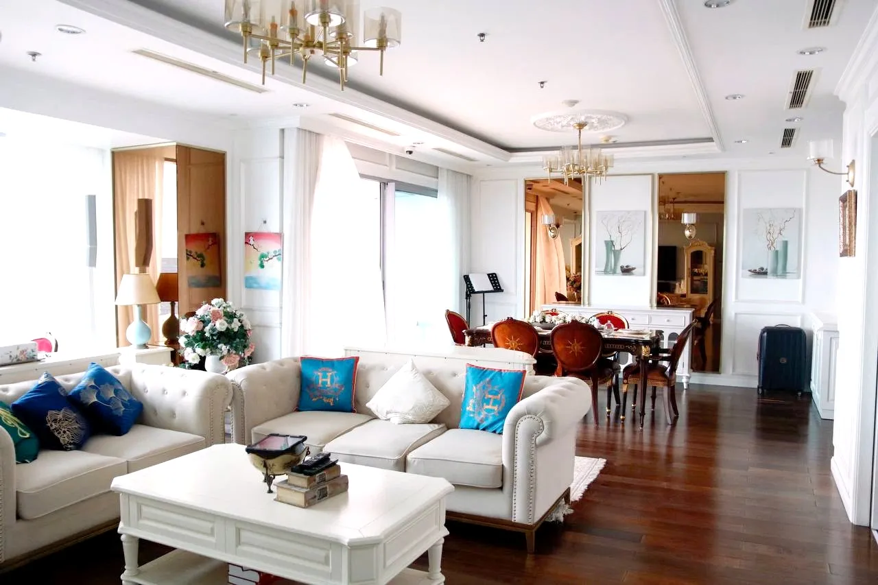 Good Rent 03 Bedroom Vinhomes Dong Khoi Apartment District 1 HCMC 173sqm 2,850 USD/month