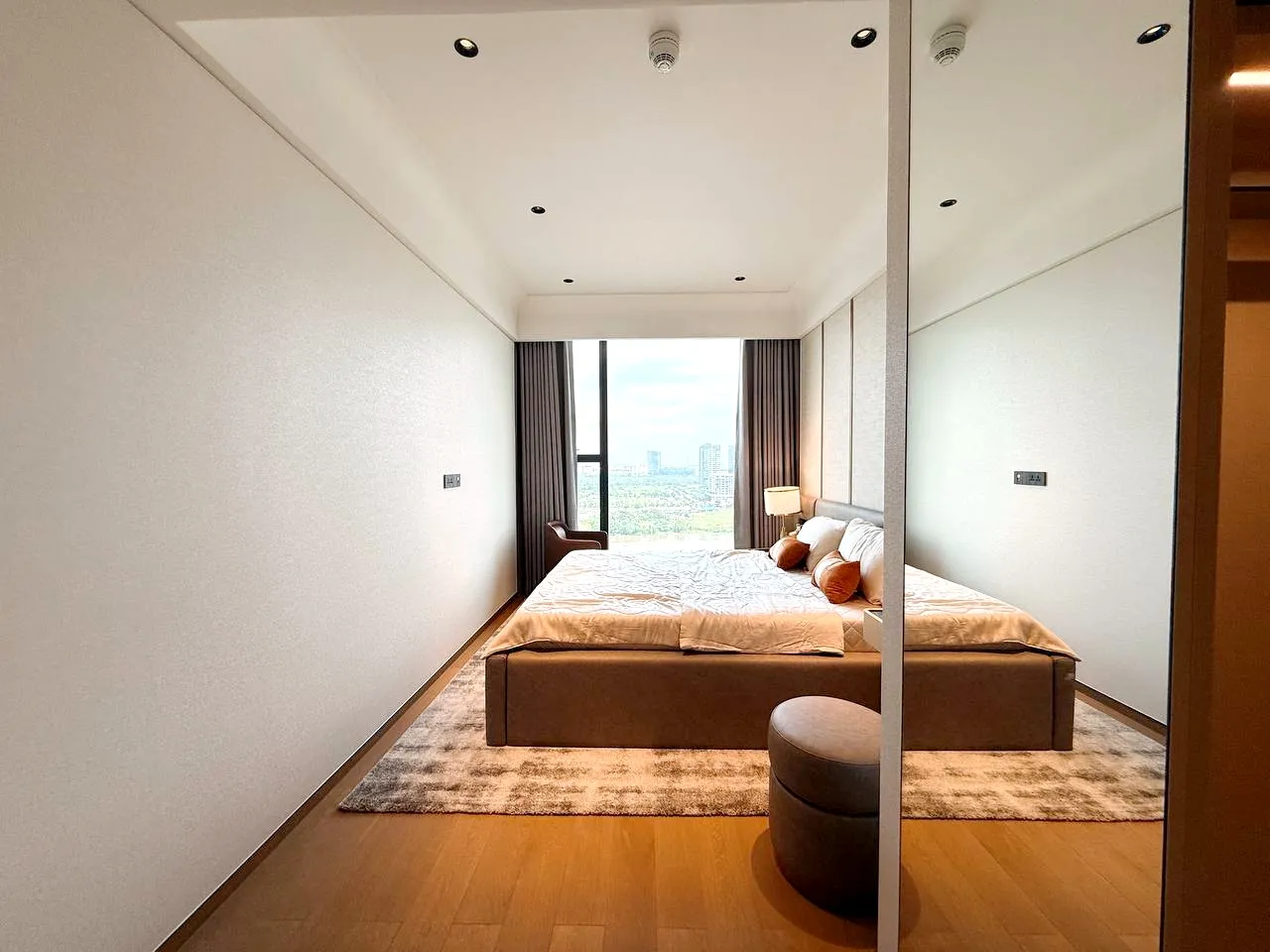 River view 02 Bedroom Grand Marina Sai Gon Apartment District 1 HCMC 87sqm 4,000 USD/month