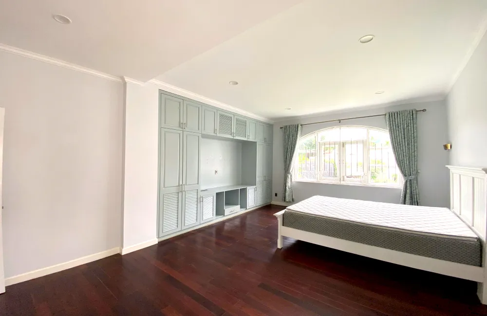 Good Garden and Pool Villa For Rent in Compound Thao Dien 1 HCMC 600sqm 5,500 USD/month