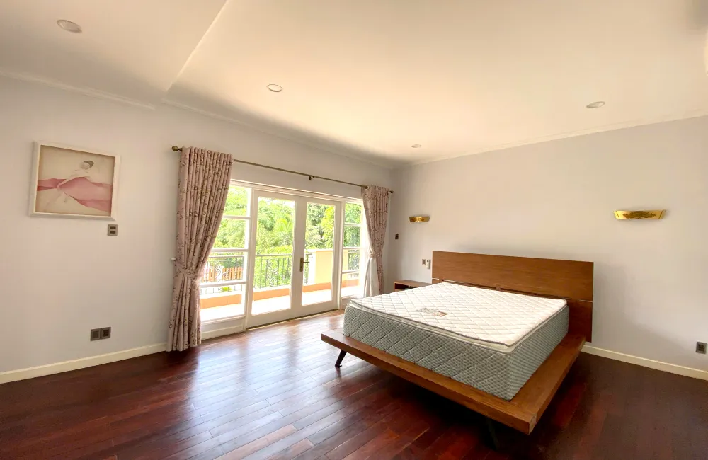 Good Garden and Pool Villa For Rent in Compound Thao Dien 1 HCMC 600sqm 5,500 USD/month