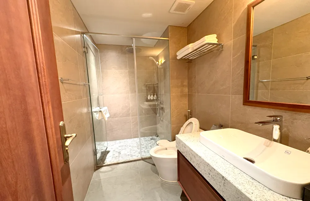 Sunflower Serviced Apartment Nguyen Thi Minh Khai District 3 HCMC 55sqm 1,000 USD/month