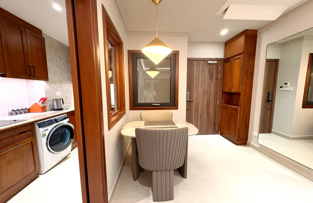 Sunflower Serviced Apartment Nguyen Thi Minh Khai District 3 HCMC 55sqm 1,000 USD/month